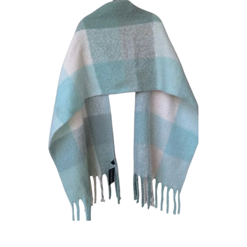 Steve Madden Blanket Scarf Shawl Wrap Sage Green Aqua Plaid and Fringe 20.5 x79